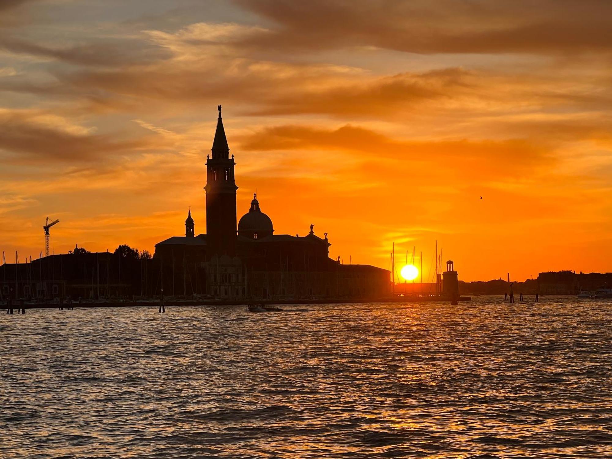 Ca' Delfina Holiday Home Veneza Exterior foto