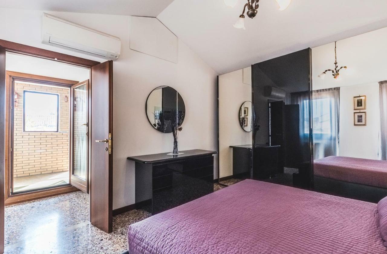 Ca' Delfina Holiday Home Veneza Exterior foto